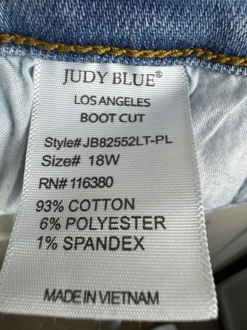 Judy Blue Bootcut Jeans 18W Plus Size Light Wash Stretch Denim High Rise Frayed - Picture 15 of 16